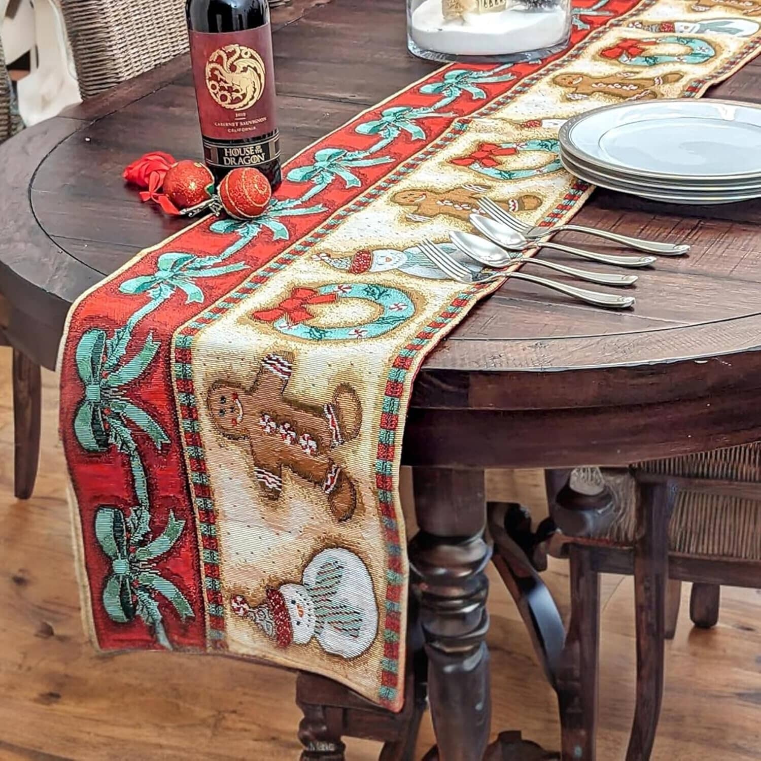 DaDa Bedding Gingerbread Snowman Holiday Woven Tapestry Dining Table