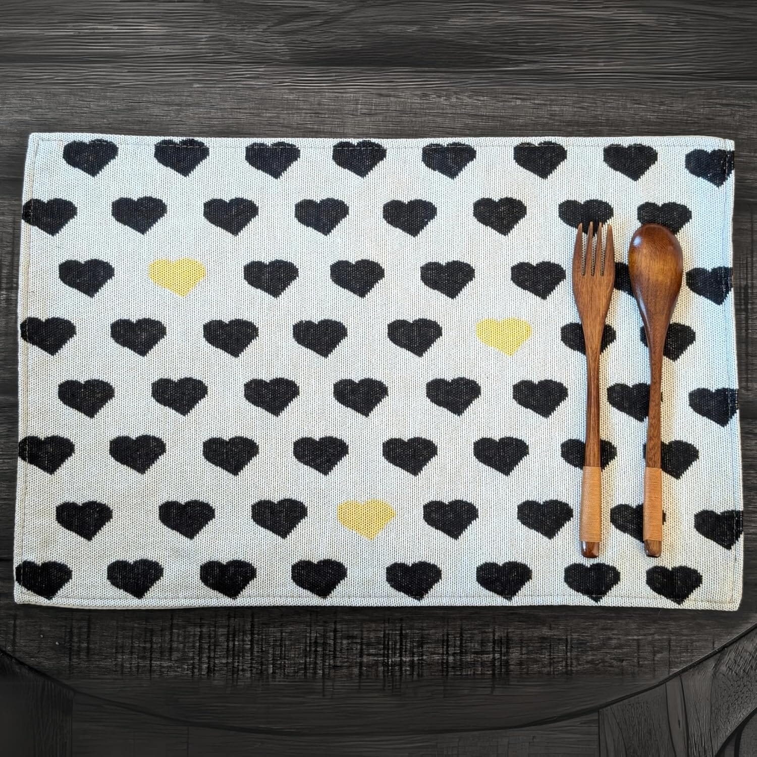 DaDa Bedding Set of 4-Pieces Valentine's day Yellow & Black Hearts