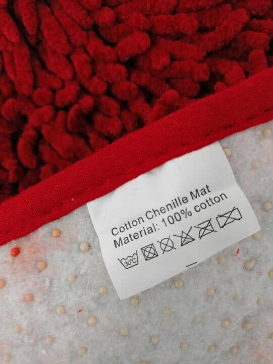 DaDa Bedding Burgundy Red Shaggy Soft Chenille Noodle Carpet Rug Bath