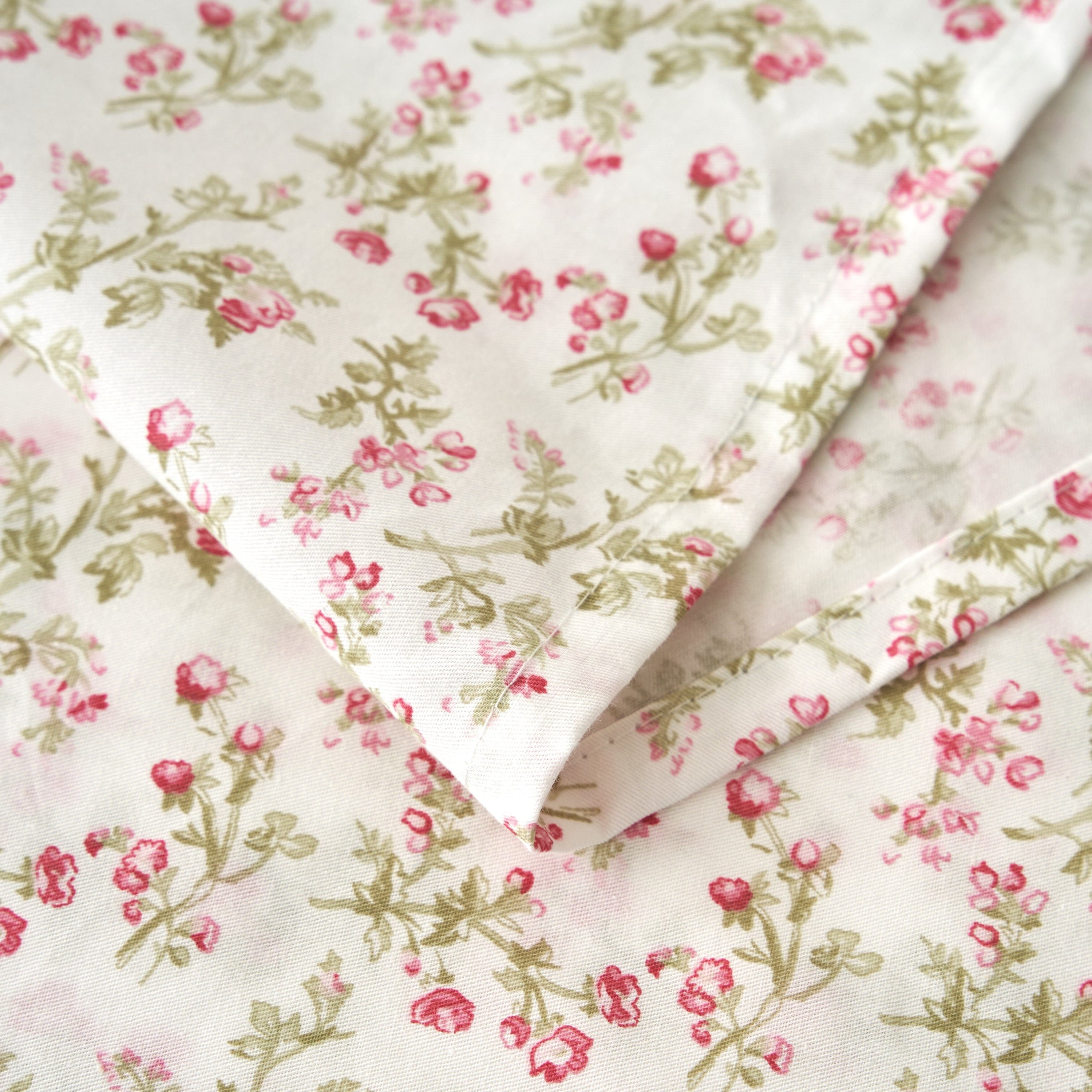 DaDa Bedding Romantic Coquette Floral Cotton Sheet Set